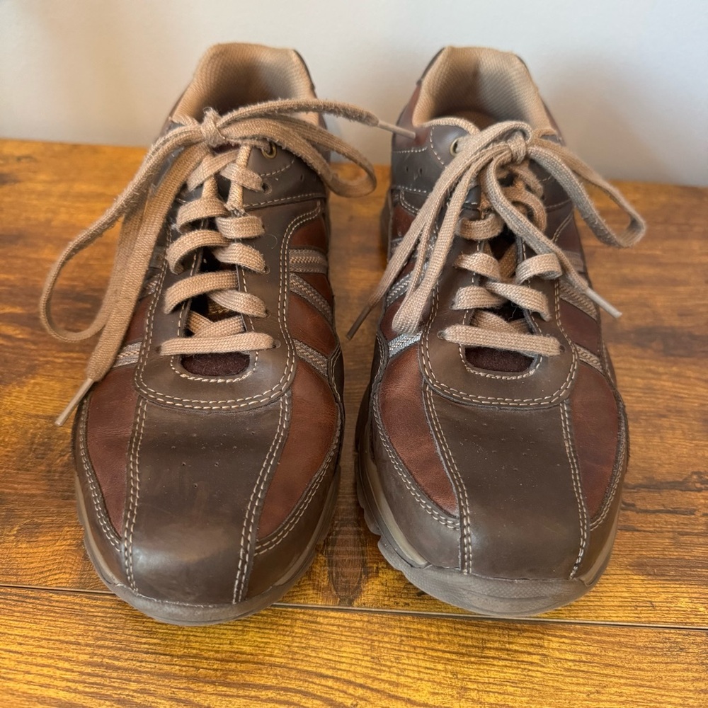 Skechers Men Relaxed Fit Leather Walking Shoes Brown Air Cooled Memory Foam 8.5